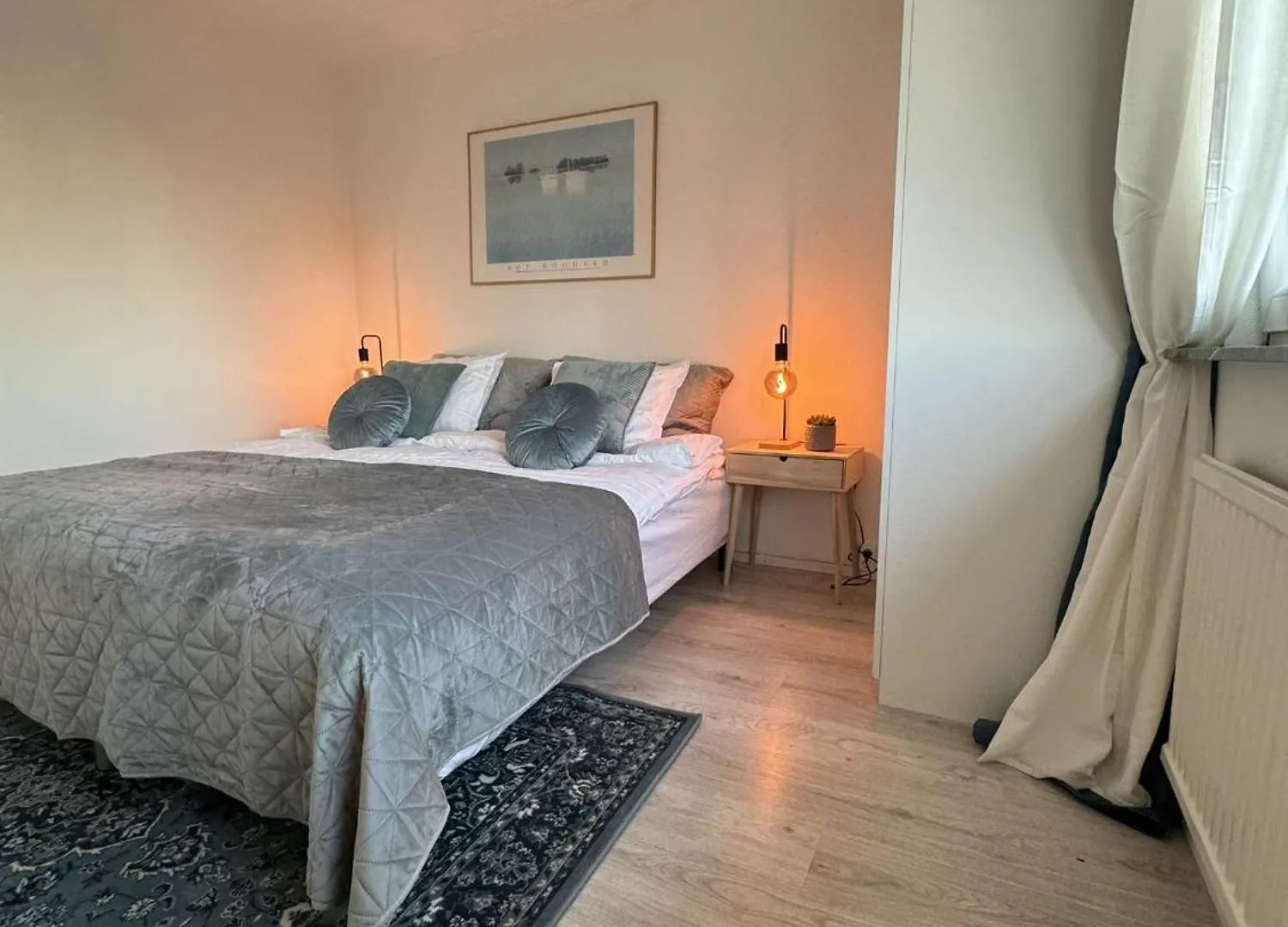 So Easy Stay, Malmoe Malmo
